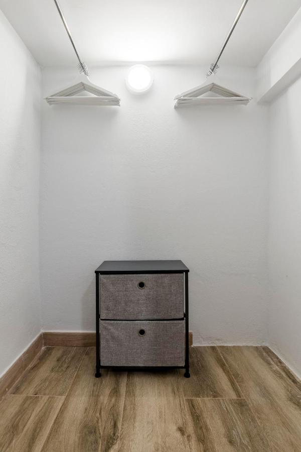 Charming Madrid Numancia Apartman Kültér fotó